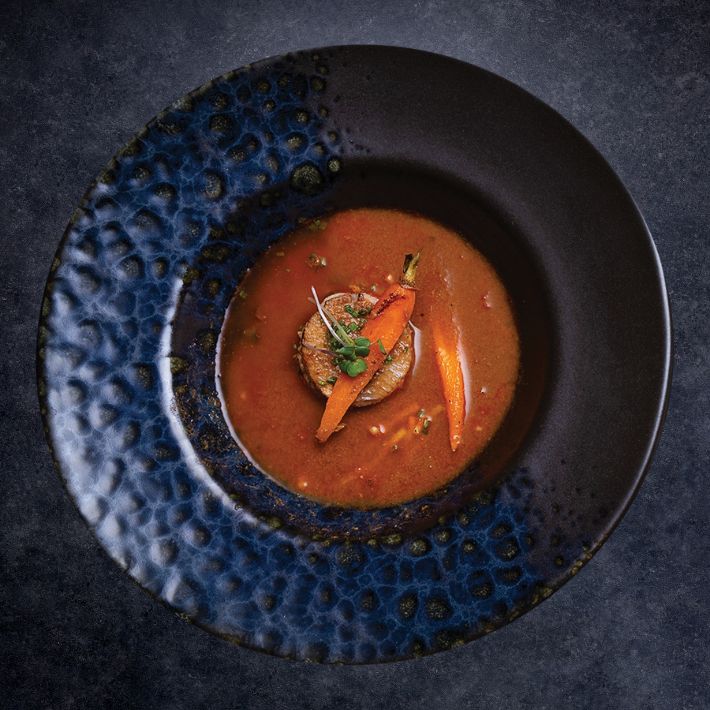 Halászlé pirított harcsával